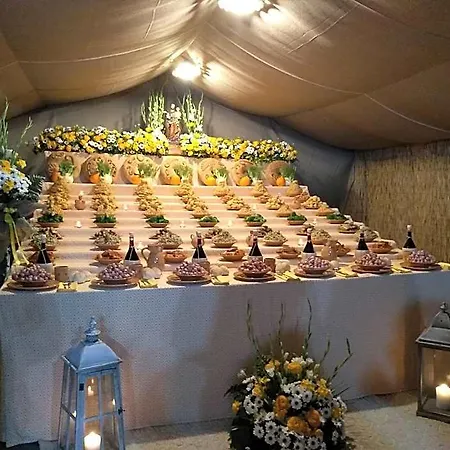 特拉瑟林纳酒店 住宿加早餐酒店 圣凯撒利亚温泉