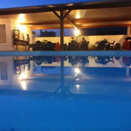 Terra Serena Bed and Breakfast 3*